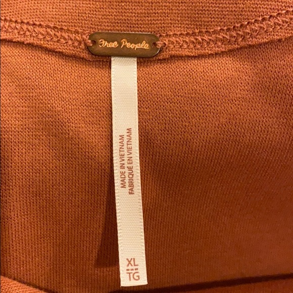 NWT Free People Terracotta Taupe V-Neck Long Sleeve Top with Tie Back Size XL - Picture 6 of 8